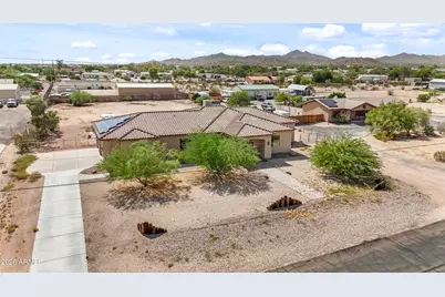 9858 N Faldale Road, Casa Grande, AZ 85122 - Photo 2