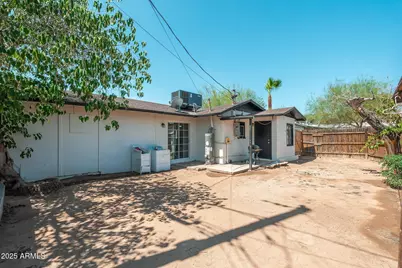 744 W Coolidge Street #Unit C, Phoenix, AZ 85013 - Photo 24
