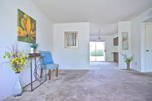 2204 W Los Arboles Pl, Chandler, AZ 85224 - Photo 2