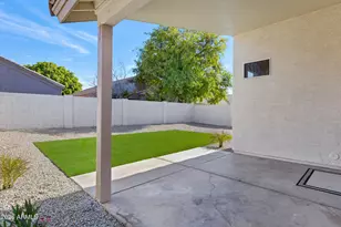 741 E Cantebria Dr, Gilbert, AZ 85296 - Photo 28