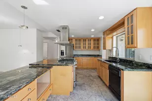 10587 E Palomino Rd, Scottsdale, AZ 85258 - Photo 18