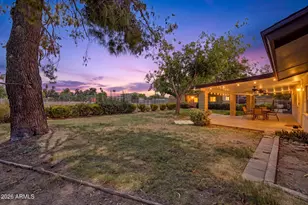 4835 W Port Au Prince Ln, Glendale, AZ 85306 - Photo 2