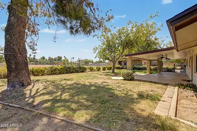 4835 W Port Au Prince Lane, Glendale, AZ 85306 - Photo 34