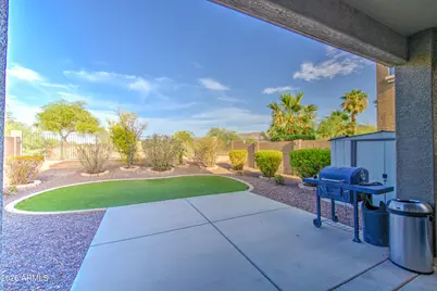 8719 S 40th Drive, Laveen, AZ 85339 - Photo 12