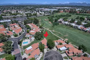 4020 E Laurel Ln, Phoenix, AZ 85028 - Photo 2