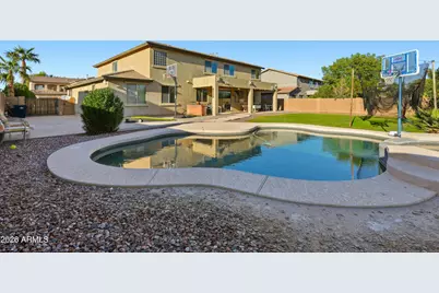 18391 W Port Royale Lane, Surprise, AZ 85388 - Photo 2