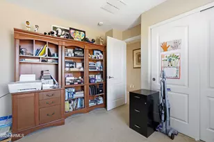 18391 W Port Royale Ln, Surprise, AZ 85388 - Photo 40