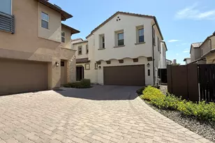 2366 W Gloria Ln, Phoenix, AZ 85085 - Photo 6