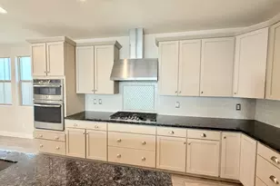 2366 W Gloria Ln, Phoenix, AZ 85085 - Photo 14