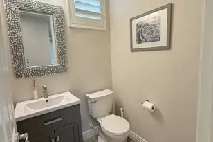 2366 W Gloria Ln, Phoenix, AZ 85085 - Photo 22