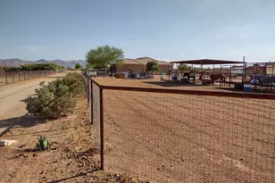 27710 N 237th Ln, Wittmann, AZ 85361 - Photo 10