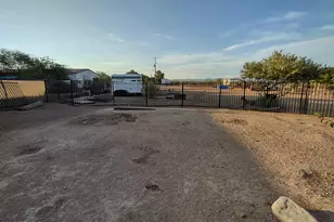 27710 N 237th Ln, Wittmann, AZ 85361 - Photo 38