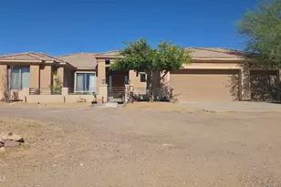 27710 N 237th Ln, Wittmann, AZ 85361 - Photo 2