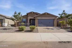 6926 W Winston Dr, Laveen, AZ 85339 - Photo 1