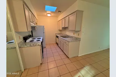 9033 W Elm Street #Unit 7, Phoenix, AZ 85037 - Photo 4