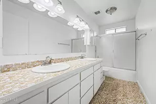 8038 E Almeria Rd, Scottsdale, AZ 85257 - Photo 28