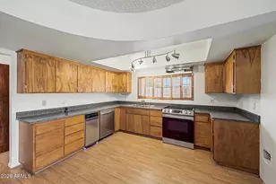 8038 E Almeria Rd, Scottsdale, AZ 85257 - Photo 12
