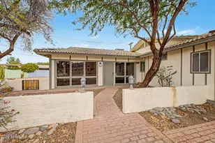 8038 E Almeria Rd, Scottsdale, AZ 85257 - Photo 4