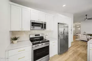 6871 E Phelps Rd, Scottsdale, AZ 85254 - Photo 10