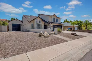 1423 E Monte Cristo Ave, Phoenix, AZ 85022 - Photo 2