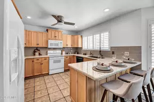 1423 E Monte Cristo Ave, Phoenix, AZ 85022 - Photo 8