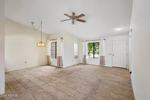 20237 N Broken Arrow Dr, Sun City West, AZ 85375 - Photo 10