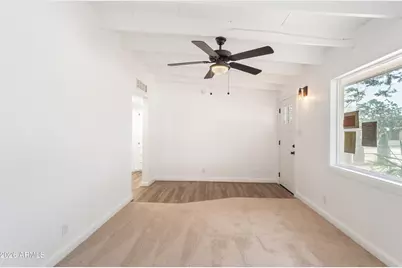 111 E Apache Street, Huachuca City, AZ 85616 - Photo 10