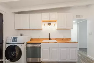 111 E Apache St, Huachuca City, AZ 85616 - Photo 16