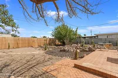 111 E Apache Street, Huachuca City, AZ 85616 - Photo 26