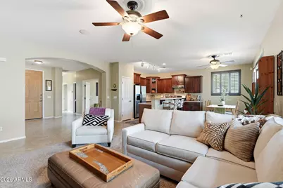 11756 N 146th Avenue, Surprise, AZ 85379 - Photo 10