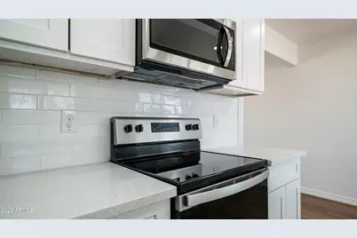 3302 W Turney Avenue, Phoenix, AZ 85017 - Photo 6