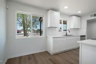 3302 W Turney Ave, Phoenix, AZ 85017 - Photo 8