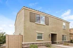 8235 West Odeum Ln, Phoenix, AZ 85043 - Photo 4