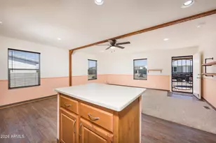 692 W Pony Express Ln, Benson, AZ 85602 - Photo 6