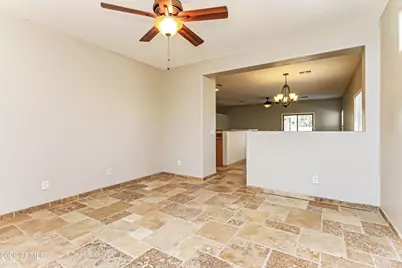 340 E Christopher Street, San Tan Valley, AZ 85140 - Photo 4