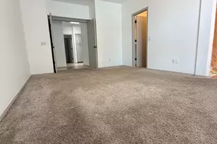 5215 W Tonopah Dr, Glendale, AZ 85308 - Photo 12