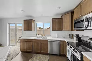 1640 N Cameron St, Casa Grande, AZ 85122 - Photo 12