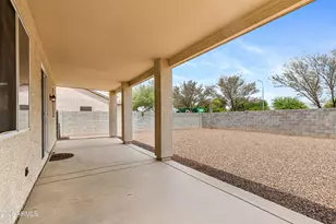 2021 N 103rd Dr, Avondale, AZ 85392 - Photo 26