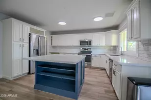 2141 E Oxford Dr, Tempe, AZ 85283 - Photo 8
