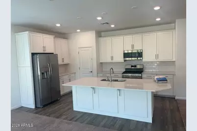 9217 W Willow Bend Lane, Phoenix, AZ 85037 - Photo 6
