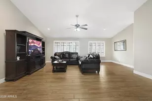 26 E Evelyn Ln, Tempe, AZ 85284 - Photo 4