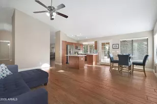 26 E Evelyn Ln, Tempe, AZ 85284 - Photo 8