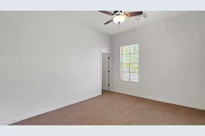 13637 S 175th Drive, Goodyear, AZ 85338 - Photo 24