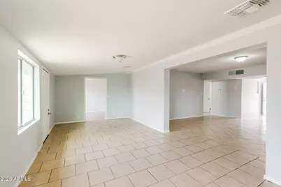 2315 W Maryland Avenue, Phoenix, AZ 85015 - Photo 12