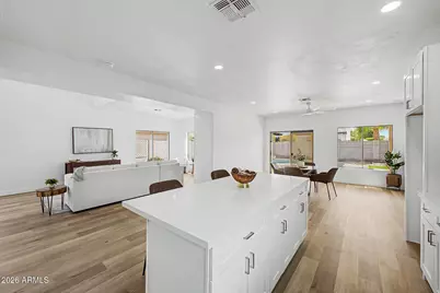 13361 W Evans Drive, Surprise, AZ 85379 - Photo 8