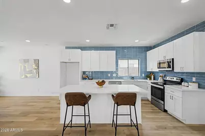 13361 W Evans Drive, Surprise, AZ 85379 - Photo 6