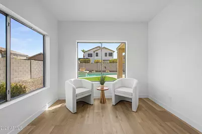 13361 W Evans Drive, Surprise, AZ 85379 - Photo 4