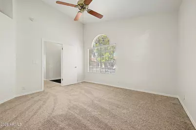 879 E Hearne Way, Gilbert, AZ 85234 - Photo 22