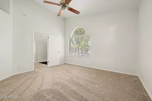 879 E Hearne Way, Gilbert, AZ 85234 - Photo 22