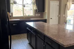 28311 N Cactus Flower Cir, San Tan Valley, AZ 85143 - Photo 4